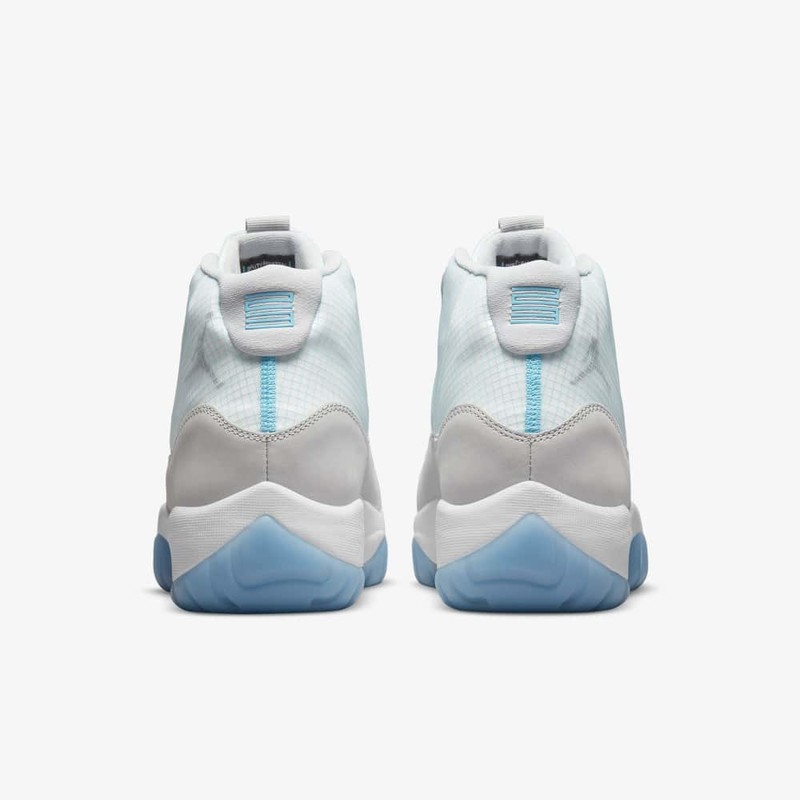 Legend blue hot sale 11 footlocker